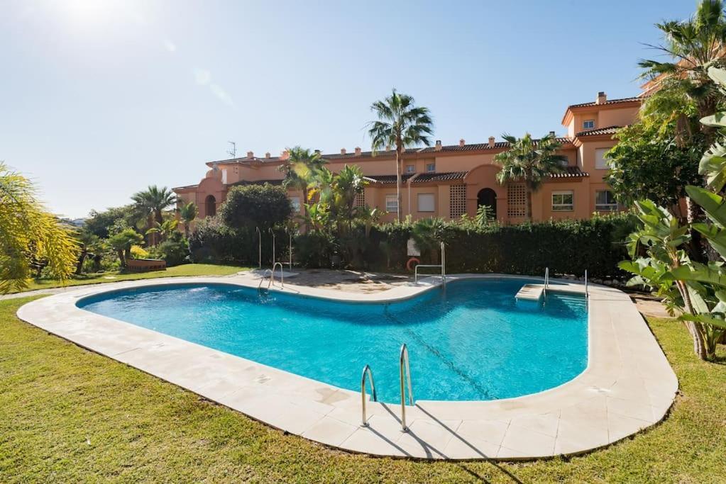 Casa Andalucia Apartment Михас Екстериор снимка